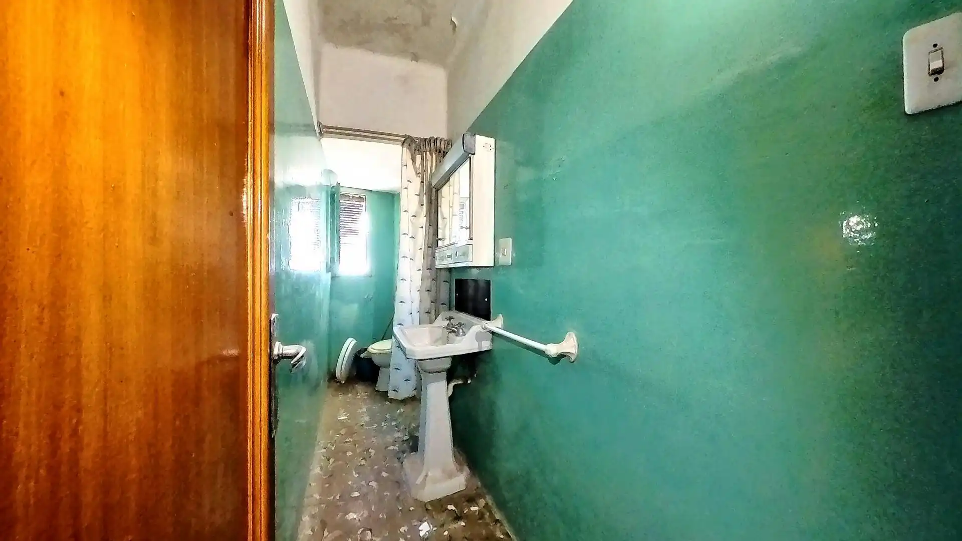 Baño de Casa adosada en venta en Almacelles con Trastero, Amueblado y Balcón