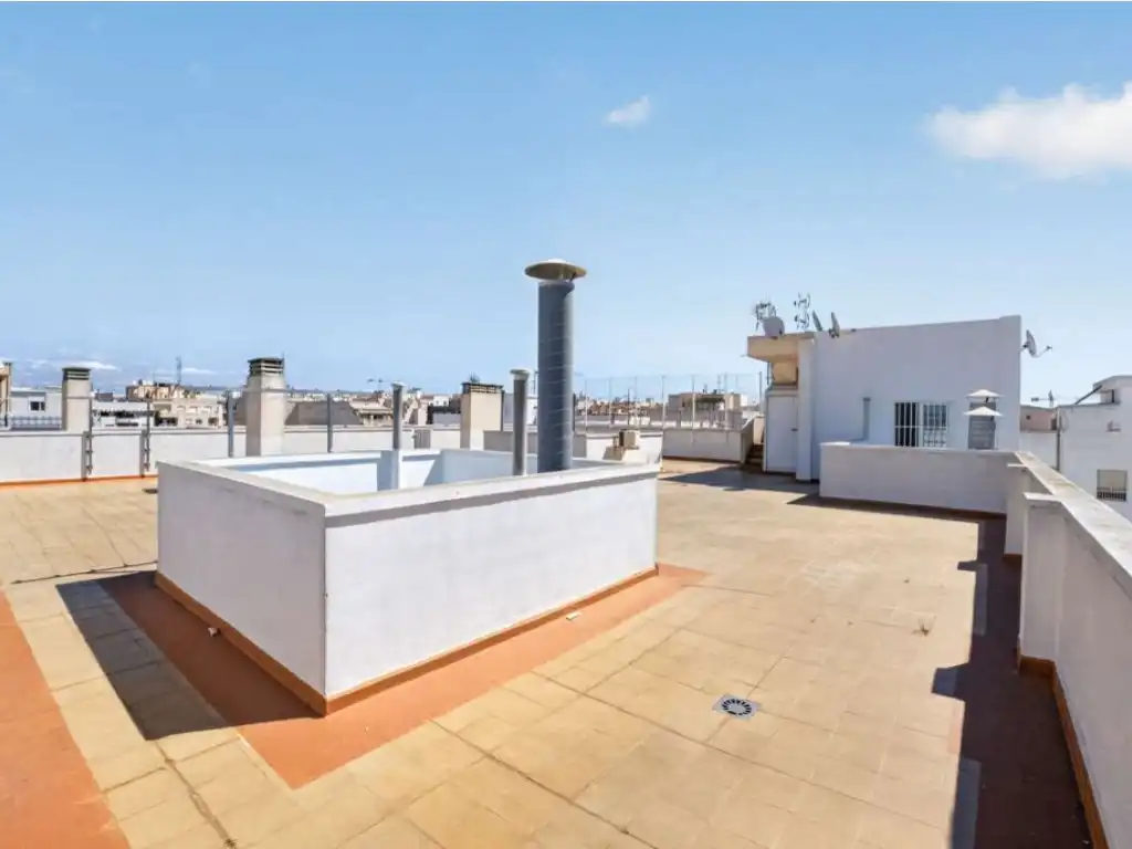 Apartamento con ascensor en venta en Calle Campoamor, imagen 23