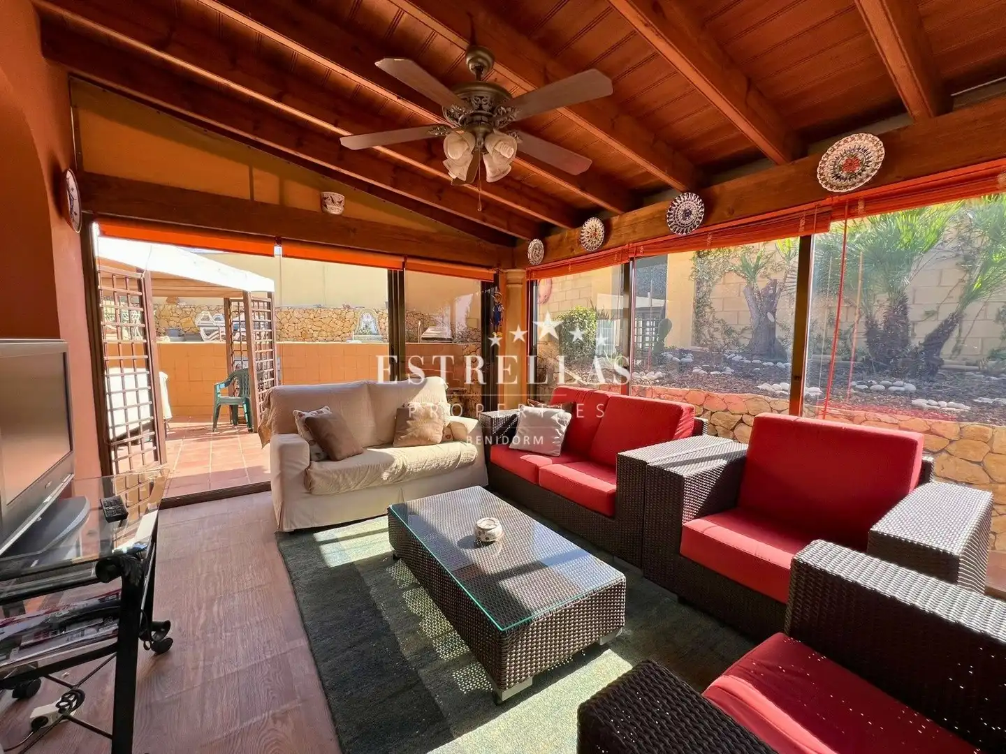 Chalet con terraza en venta en Golf Bahía, imagen 3