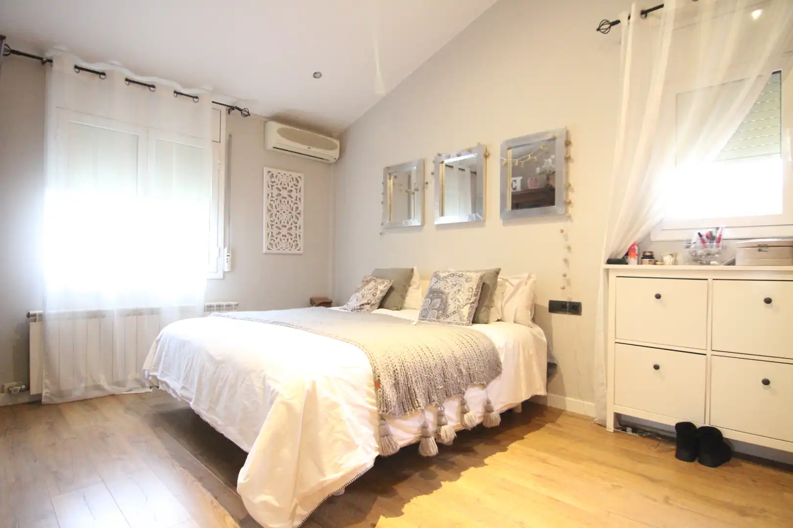 Bedroom of Houses for sale in Collbató  with Air Conditioner, Heating and Private garden