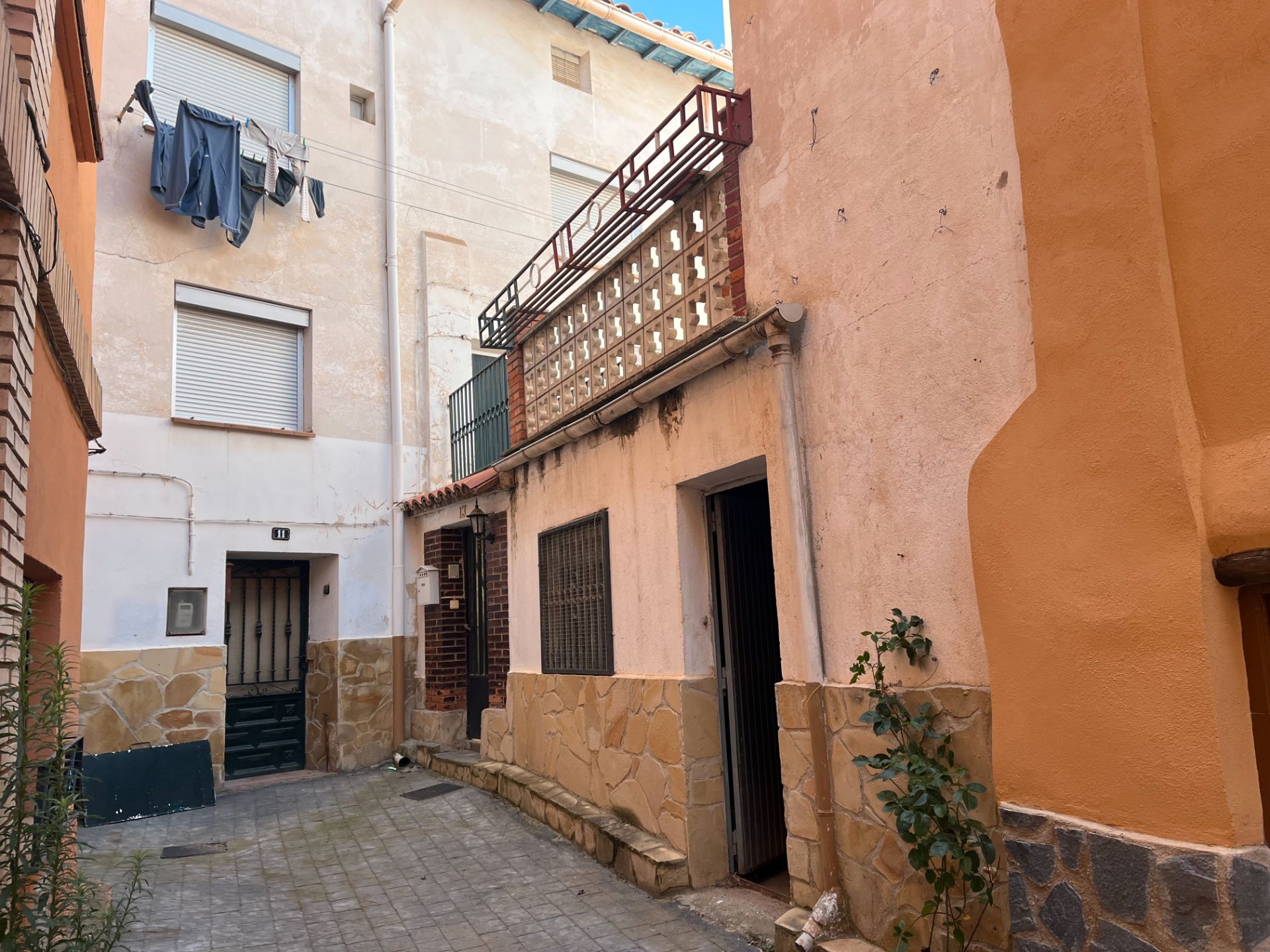 Exterior view of House or chalet for sale in Montalbán  with Heating, Terrace and Storage room