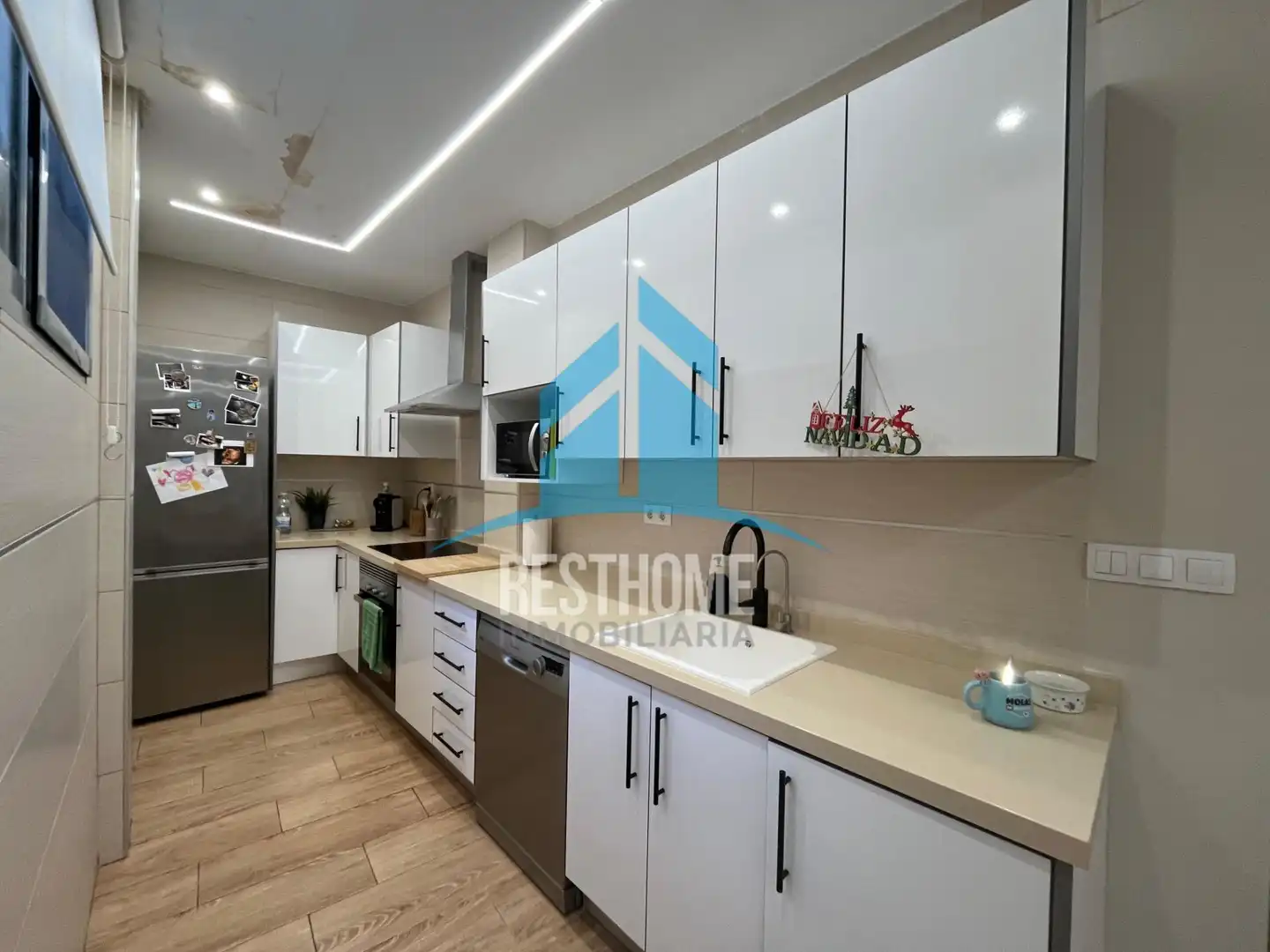 Kitchen of Houses for sale in Cullera  with Air Conditioner, Terrace and Balcony