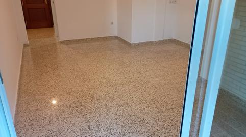 Foto 2 de Pis de lloguer a Calle Paseo 1º de Mayo, Umbrete, Sevilla