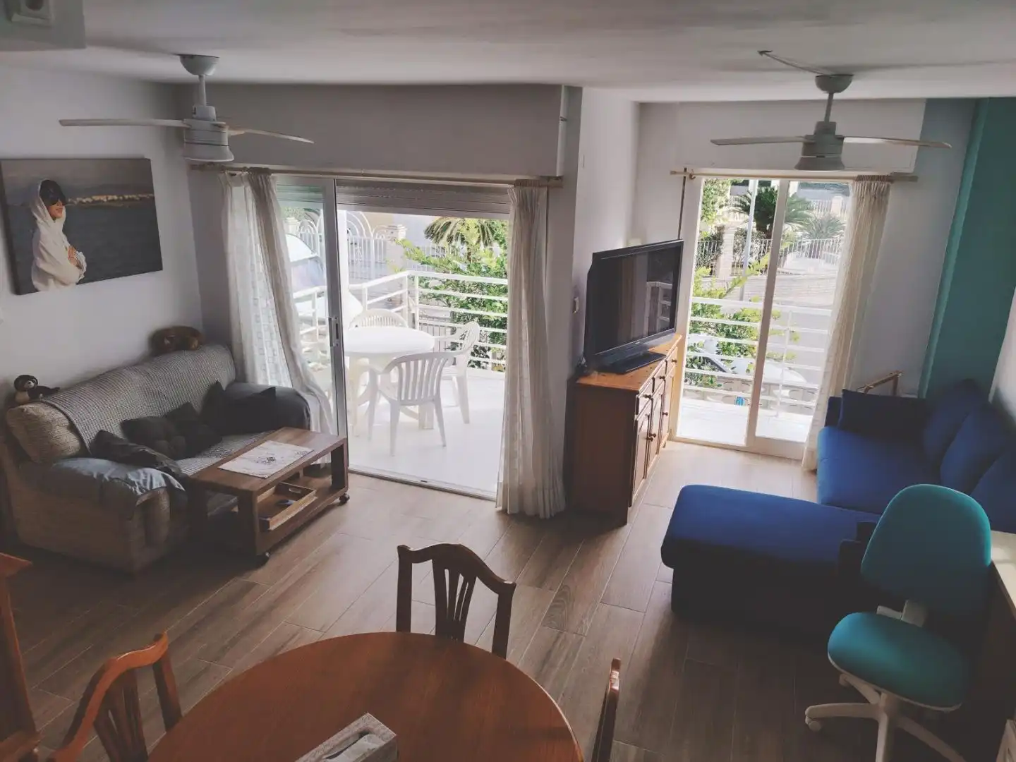 Sala de estar de Casa adosada de alquiler en Oliva con Aire acondicionado, Calefacción y Terraza