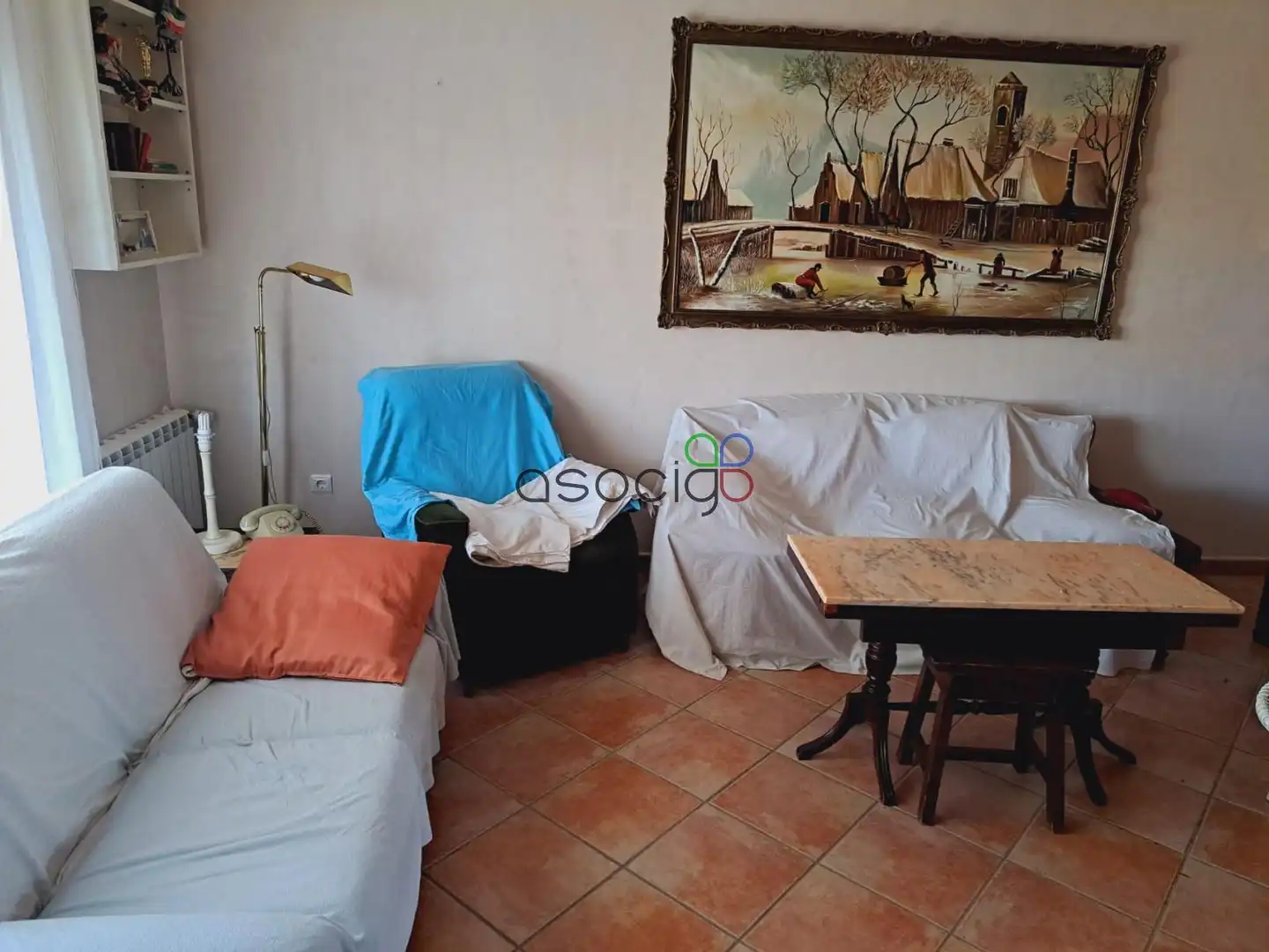 Sala de estar de Casa o chalet en venta en Solanillos del Extremo con Calefacción, Trastero y Piscina