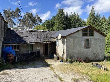 Casa rústica amb jardí en venda a Lugar Folgoso 5
