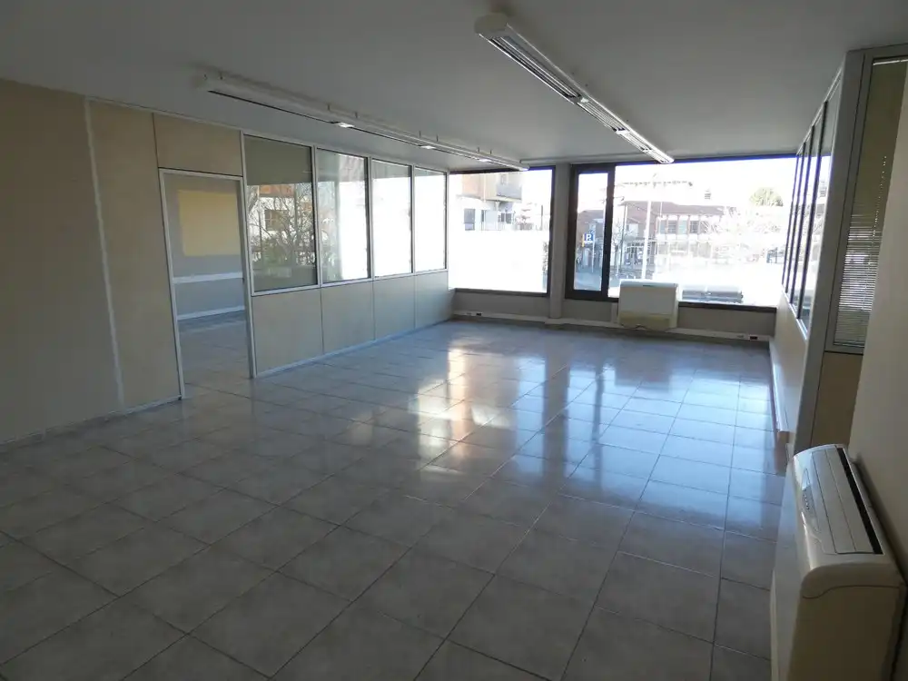 Office for rent in Cerdanyola del Vallès  with Air Conditioner and Heating