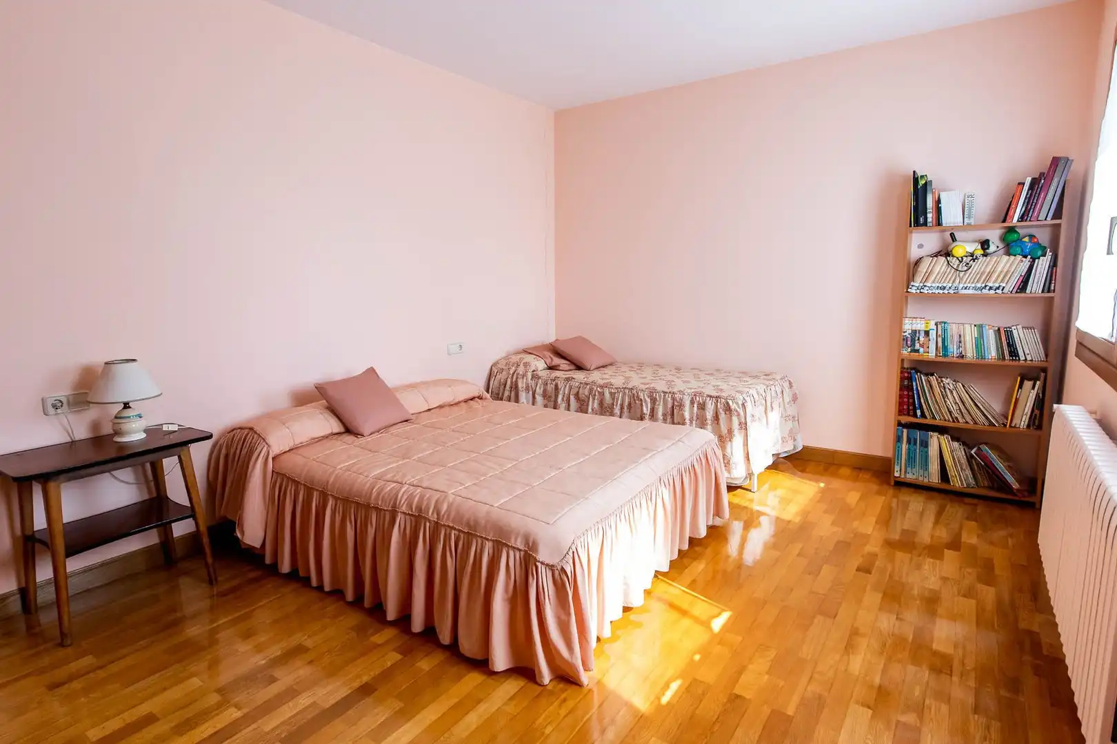 Habitación de Casa o chalet en venta en Puente la Reina / Gares con Calefacción, Jardín privado y Trastero