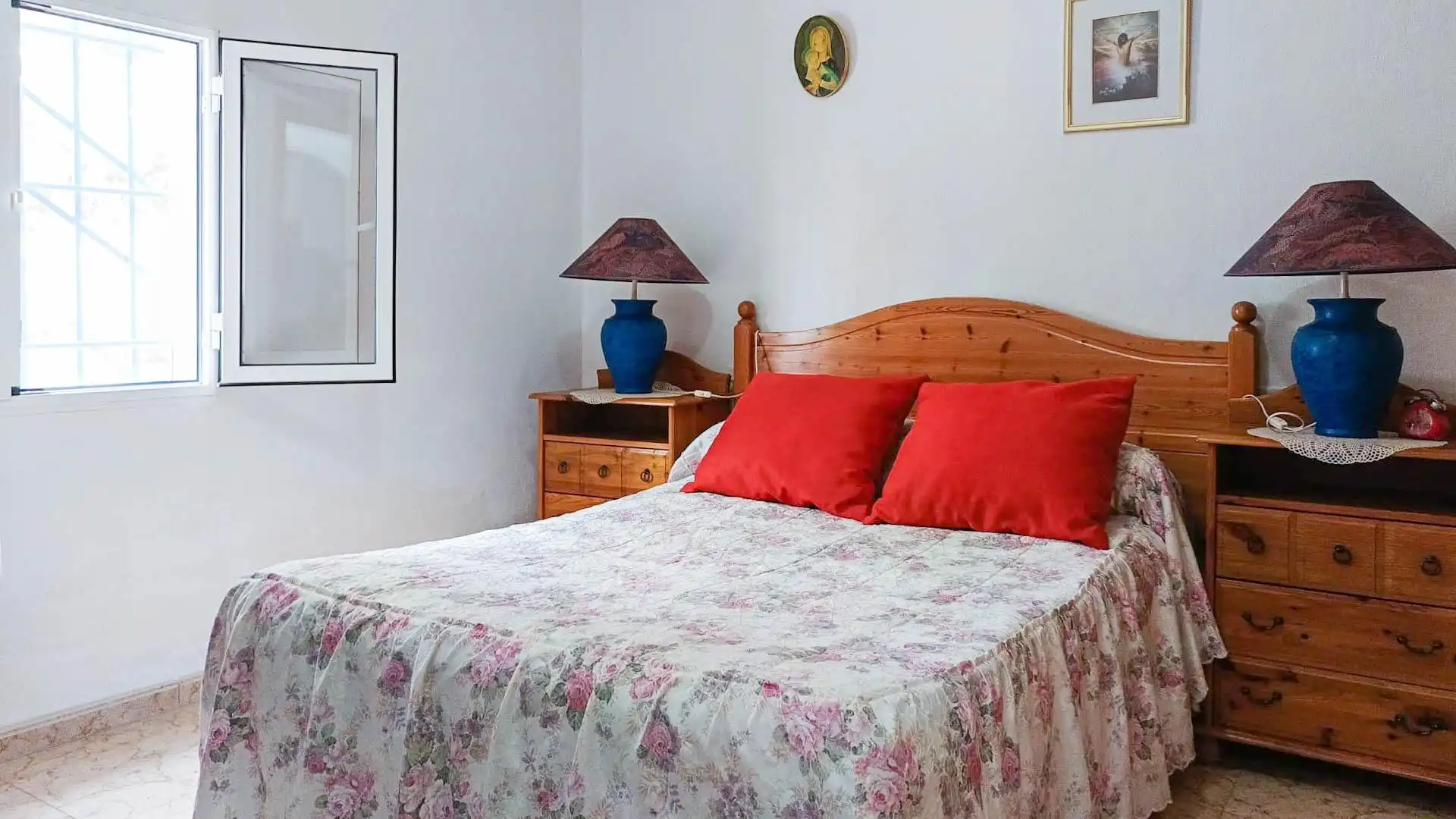 Dormitori de Casa o xalet en venda en Albatera amb Aire condicionat, Jardí privat i Traster