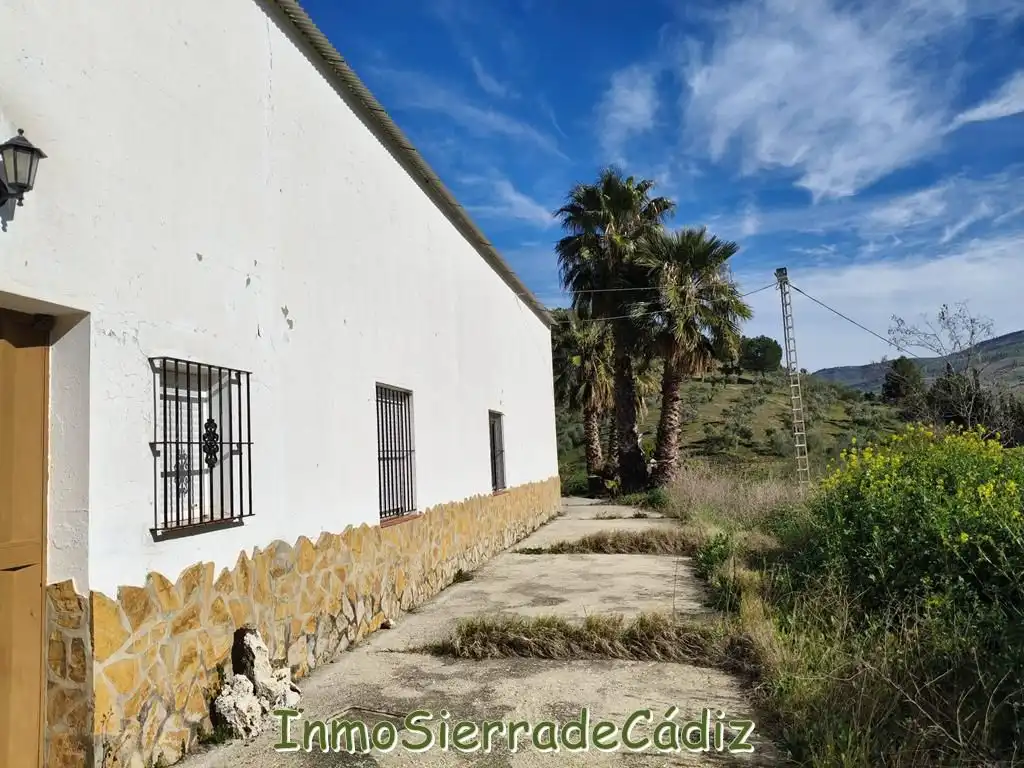 Casa rústica amb piscina en venda a N/A, imagen 2