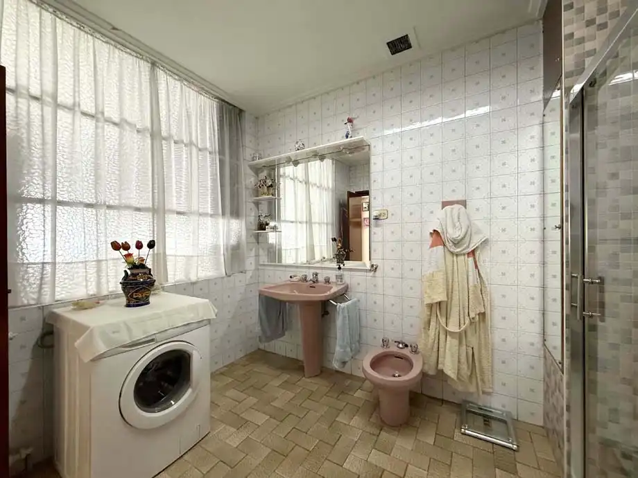 Baño de Casa o chalet en venta en Vitoria - Gasteiz con Calefacción, Jardín privado y Terraza