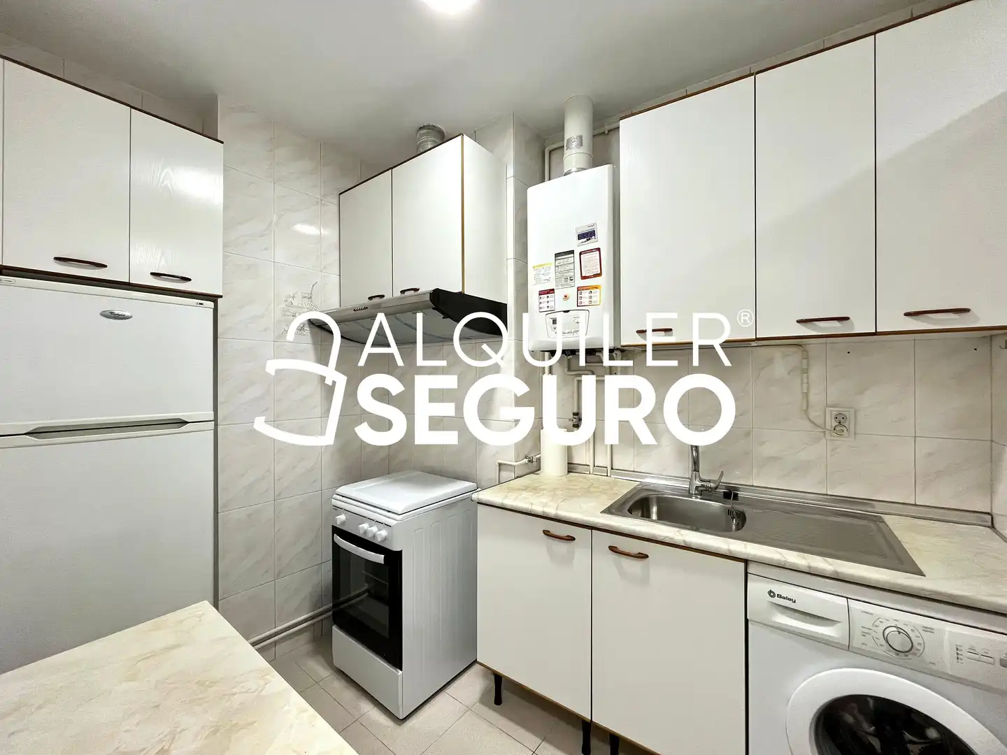 Kitchen of Flat for rent in Madrid  with Heating and Furnished