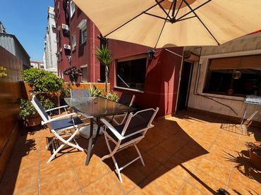Wohnung mit Aufzug zum Verkauf in Carrer de la Igualtat