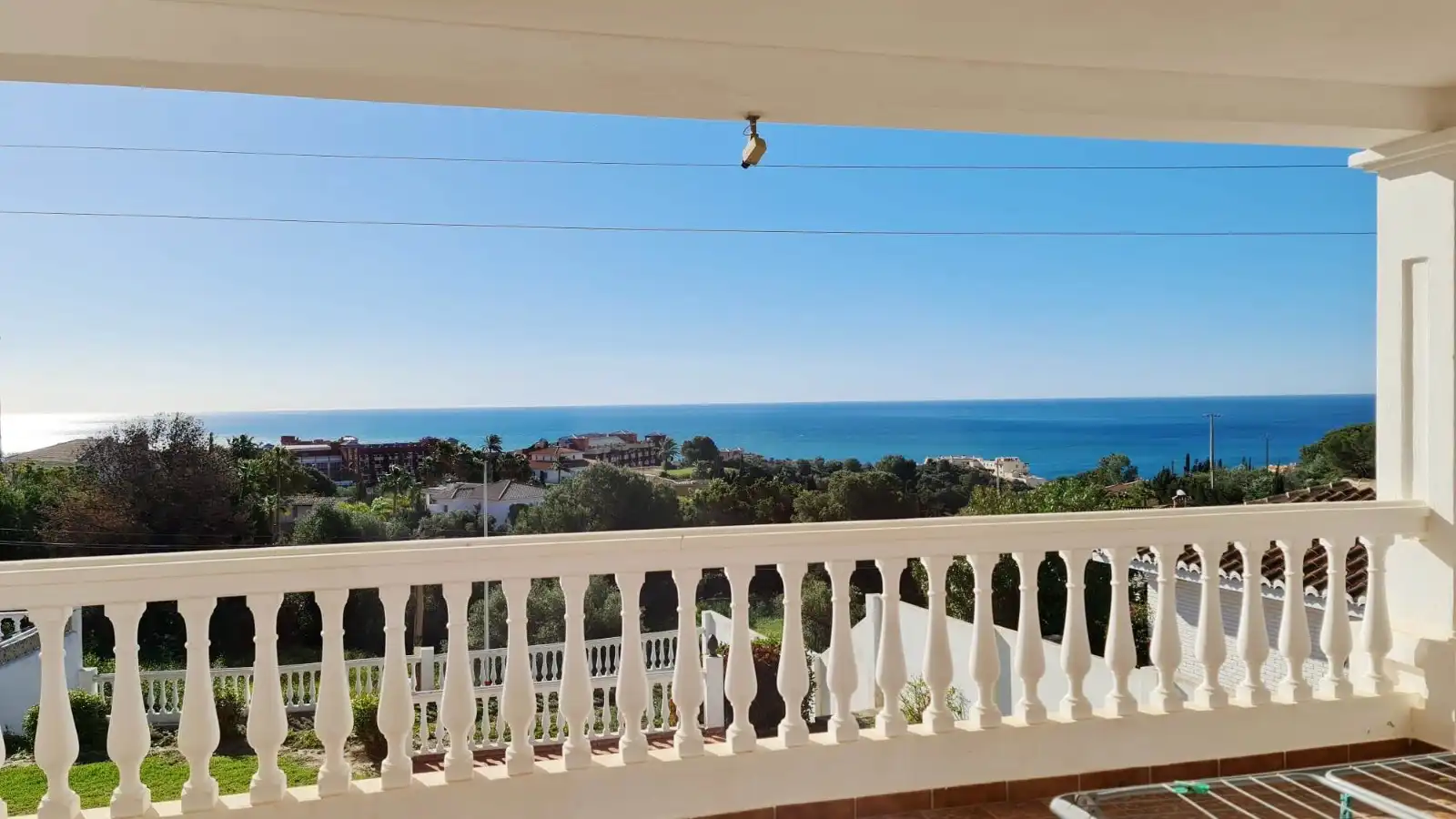 Dormitori de Casa o xalet en venda en Benalmádena amb Aire condicionat, Jardí privat i Terrassa