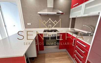 Kitchen of Flat for sale in  Valencia Capital  with Air Conditioner and Balcony