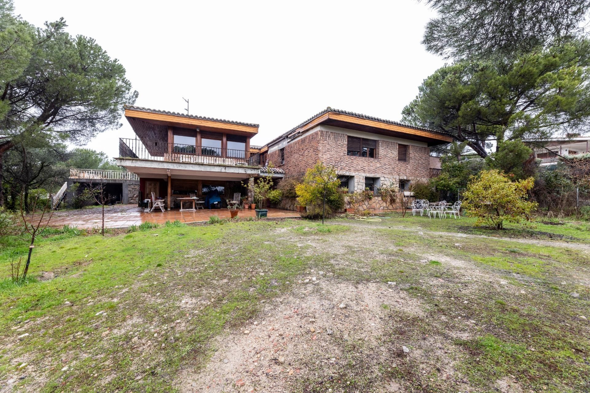 Vista exterior de Casa o chalet en venta en Torrelodones con Jardín privado, Terraza y Trastero