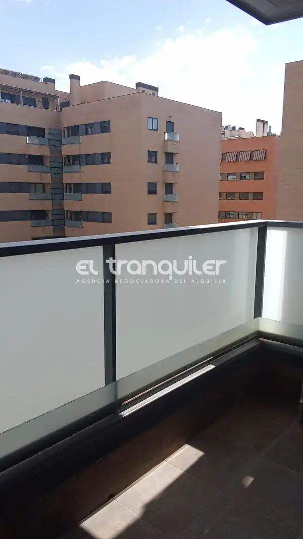 Terraza de Piso de alquiler en Leganés con Terraza, Trastero y Piscina