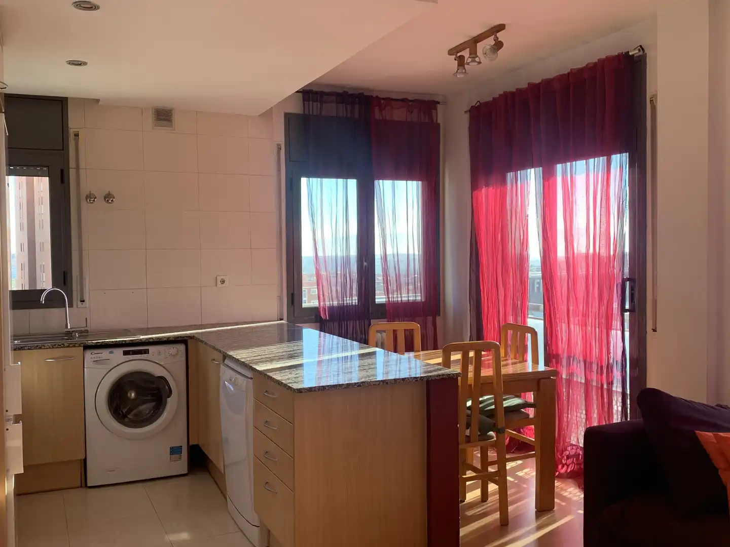 Cocina de Piso de alquiler en Sabadell con Aire acondicionado, Calefacción y Trastero