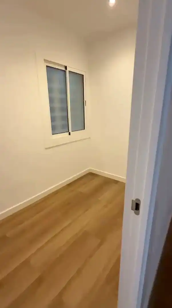 Flat for sale in Sant Vicenç Dels Horts