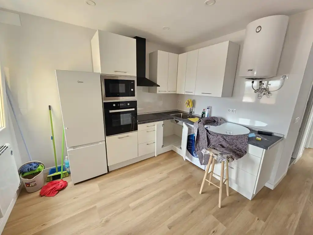 Flat for sale in Barrio Llamosa, imagen 2