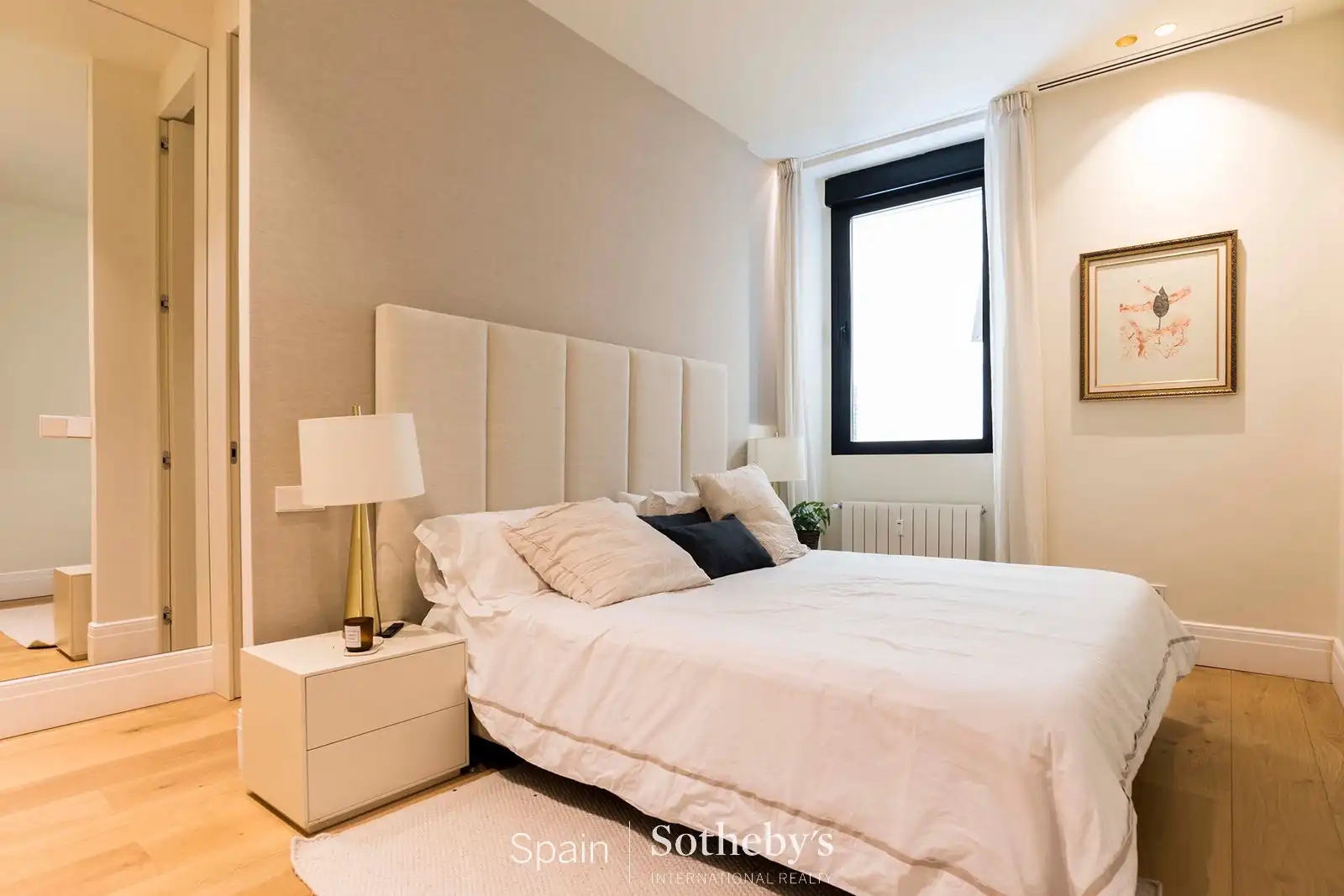 Habitación de Apartamento en venta en Madrid con Aire acondicionado, Calefacción y Terraza