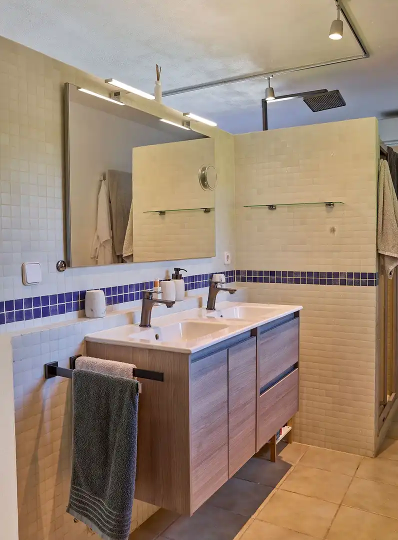 Bathroom of Houses for sale in Sant Josep de sa Talaia  with Air Conditioner, Heating and Private garden