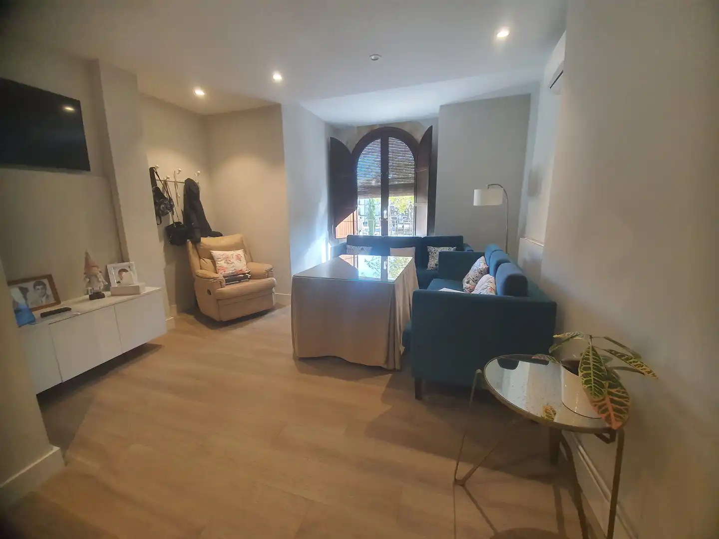 Sala d'estar de Pis en venda en Úbeda amb Aire condicionat