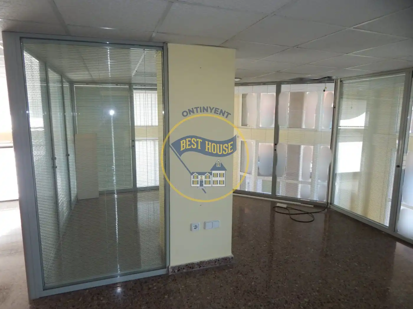 Business premises for sale in Sant Josep - Zona Hospital, imagen 17