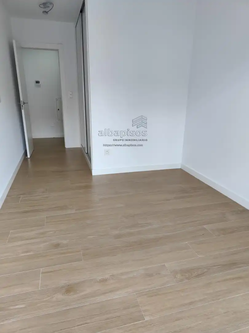 Wohnung zur Miete in Albacete mit Heizung, Terrasse und Abstellraum