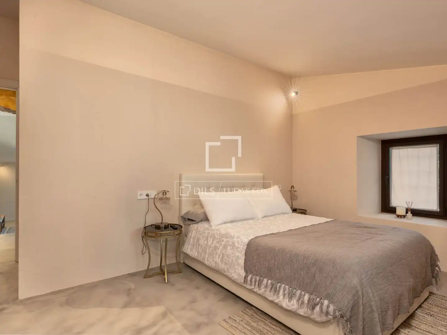 Dormitori de Casa o xalet en venda en Madrid amb Aire condicionat, Calefacció i Terrassa