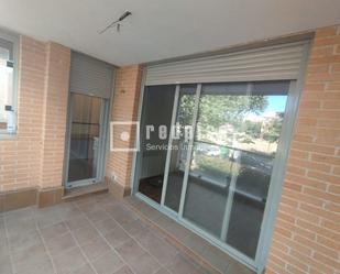 Exterior view of Flat for sale in Yebes  with Terrace and Swimming Pool