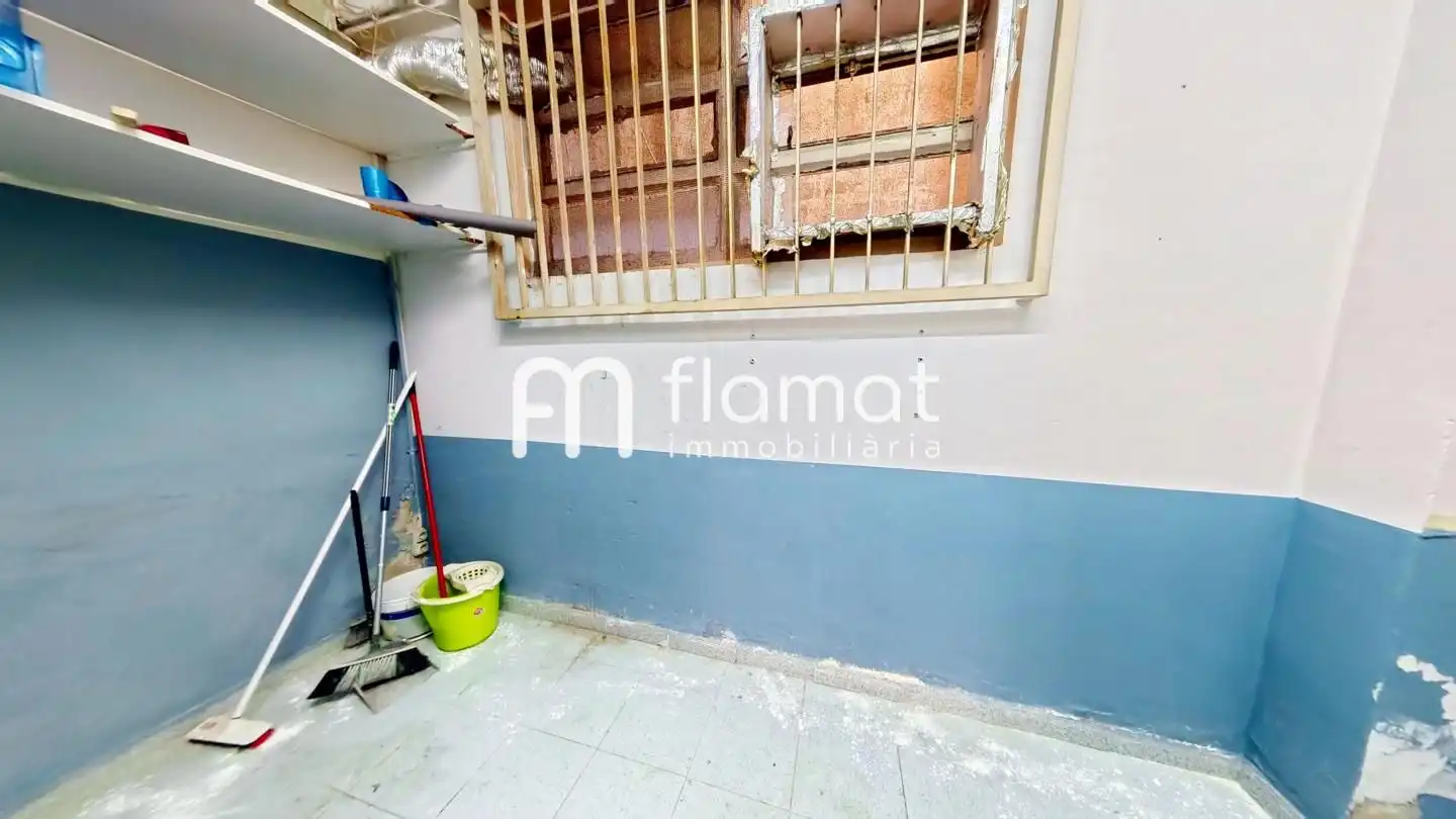 Local comercial en venta en calle de Pin i Soler, imagen 13