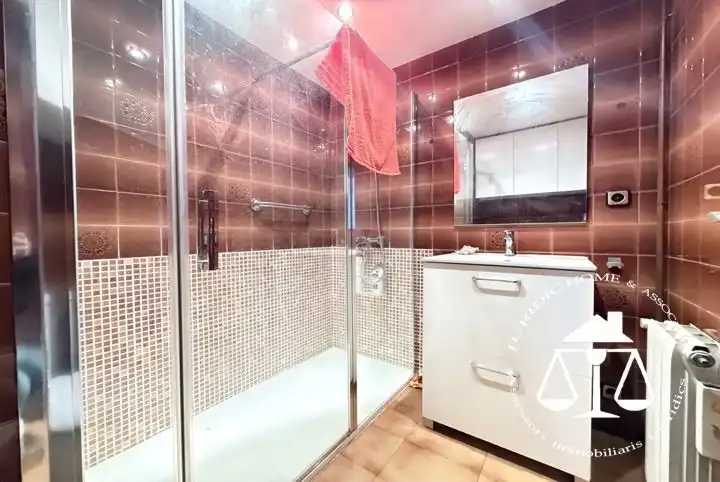 Baño de Piso en venta en Esplugues de Llobregat con Aire acondicionado, Calefacción y Terraza