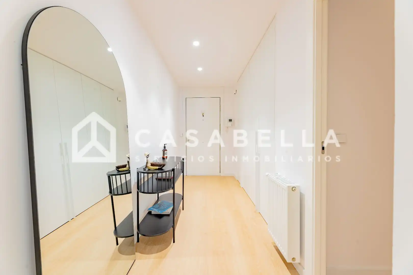 Flat for sale in Valencia  with Air Conditioner, Heating and Terrace