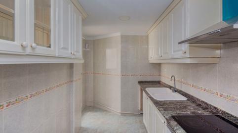 Foto 5 de Piso en venta en C/ Cora Raga, Barrio de Benicalap, Valencia