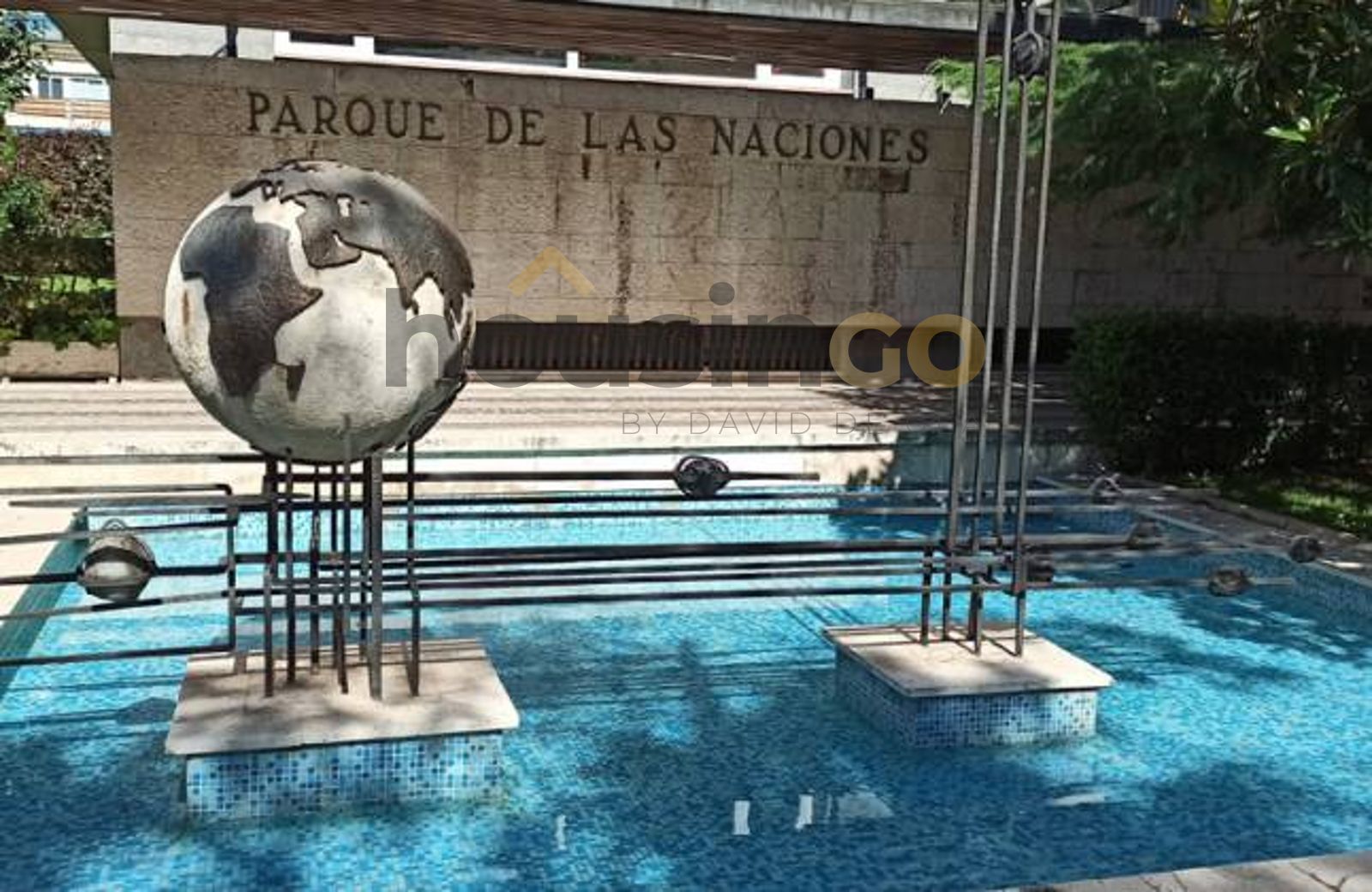Swimming pool of Flat for sale in  Madrid Capital  with Heating, Parquet flooring and Terrace
