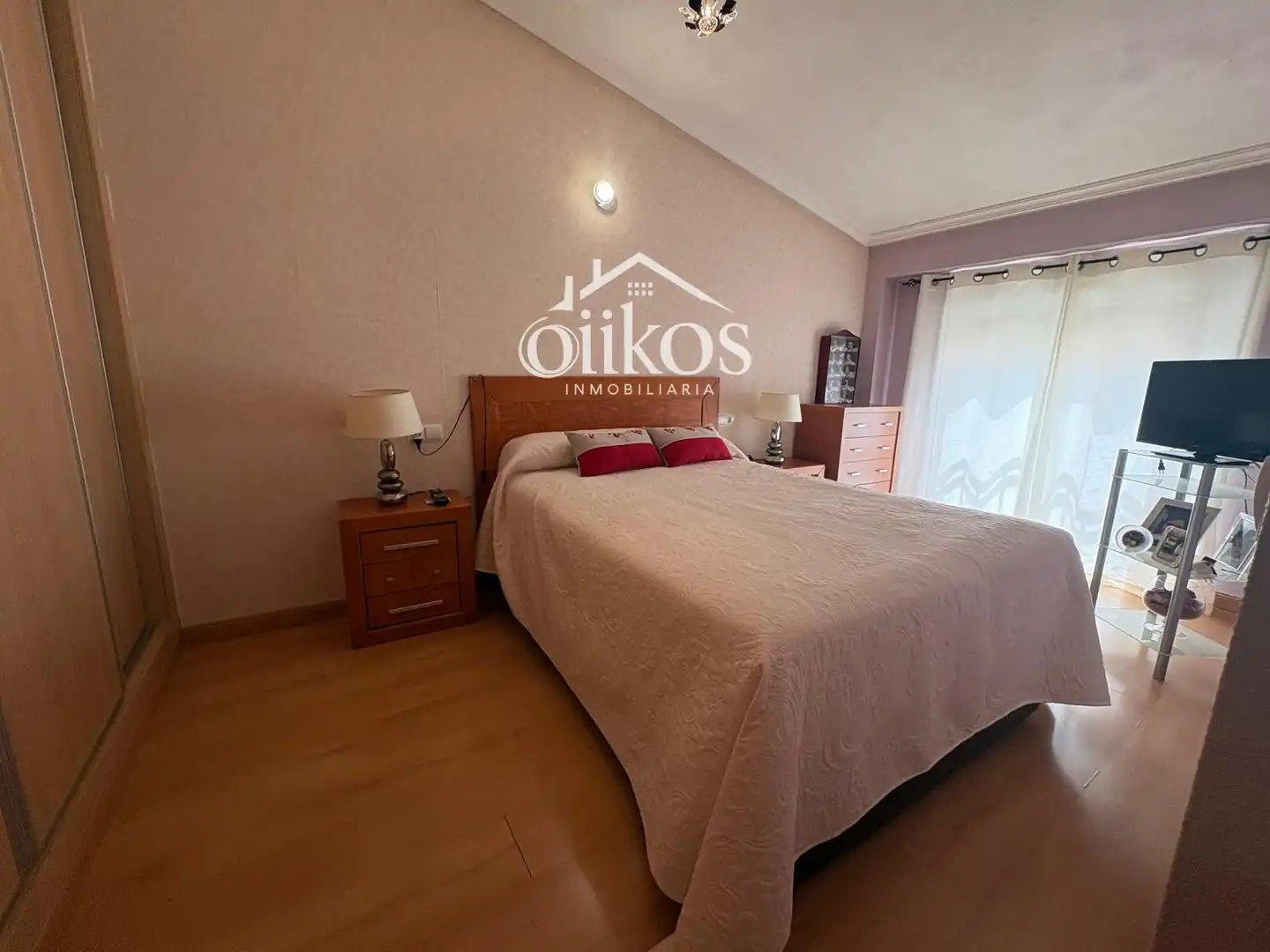 Flat with terrace for sale in Moriscos, imagen 6