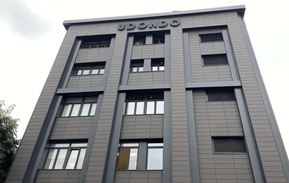 Exterior view of Office to rent in Leioa  with Air Conditioner