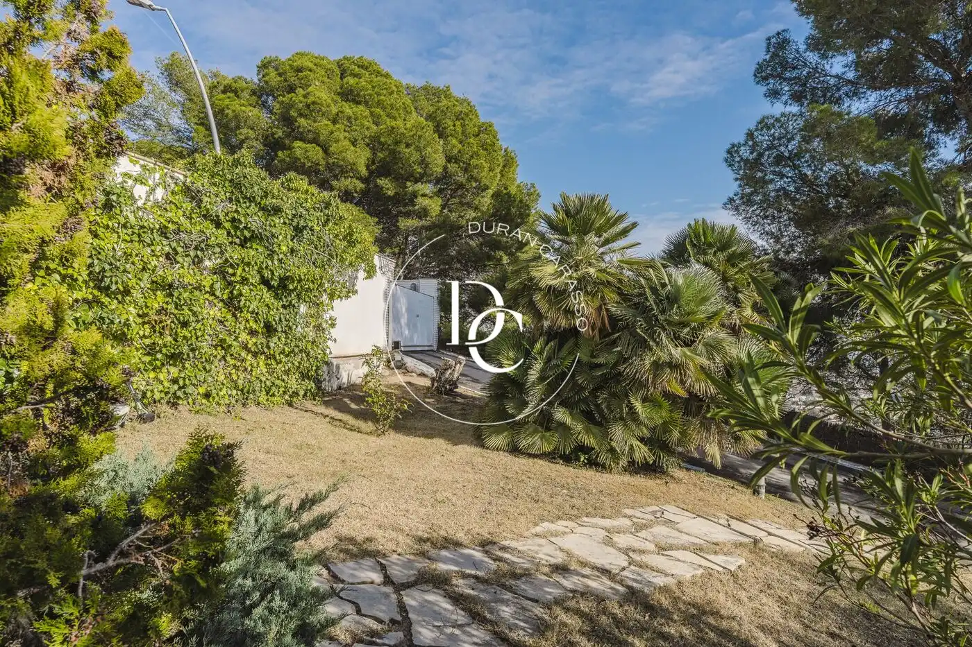 House with pool for sale in Plaça Torremoruna, imagen 9