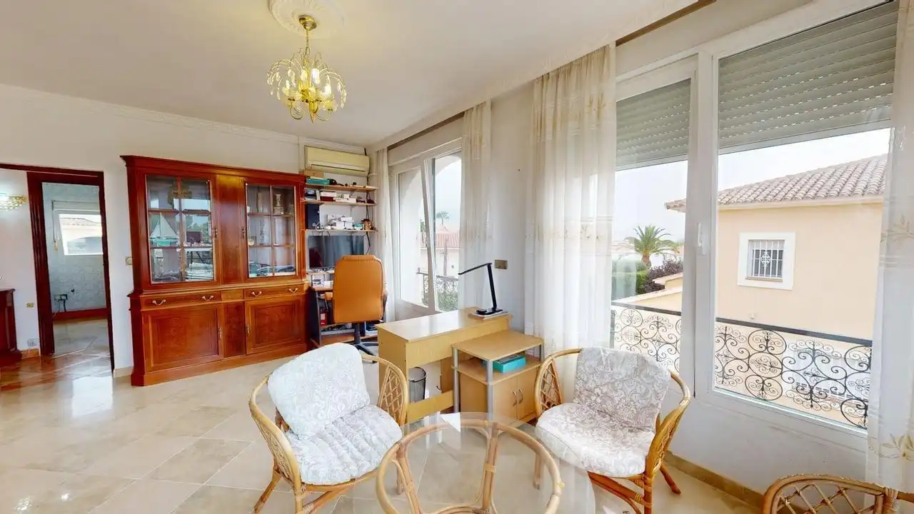 Sala d'estar de Casa o xalet en venda en L'Alfàs del Pi amb Jardí privat, Terrassa i Traster