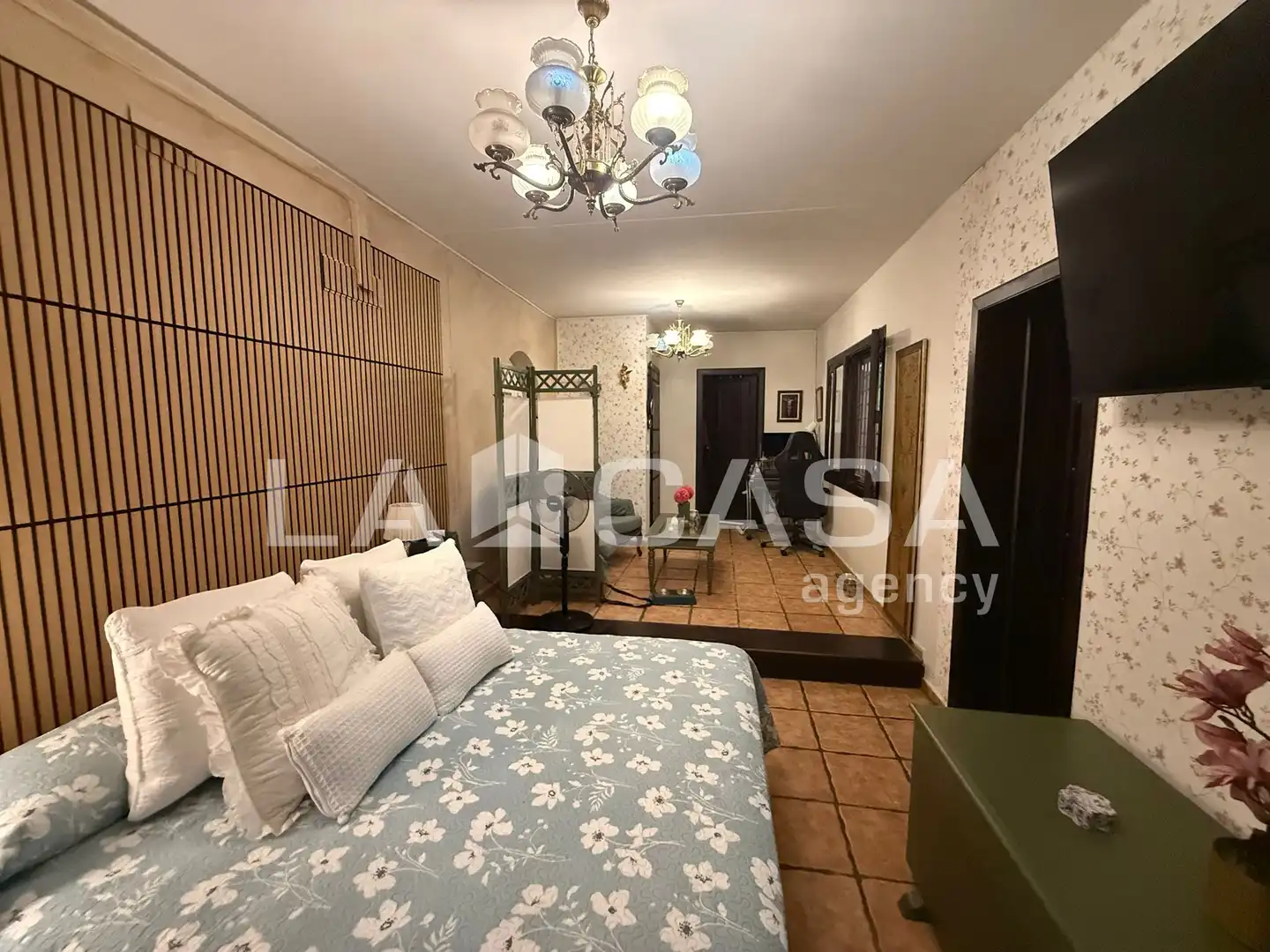 Chalet con piscina en venta en Cerros de Montequinto, imagen 7