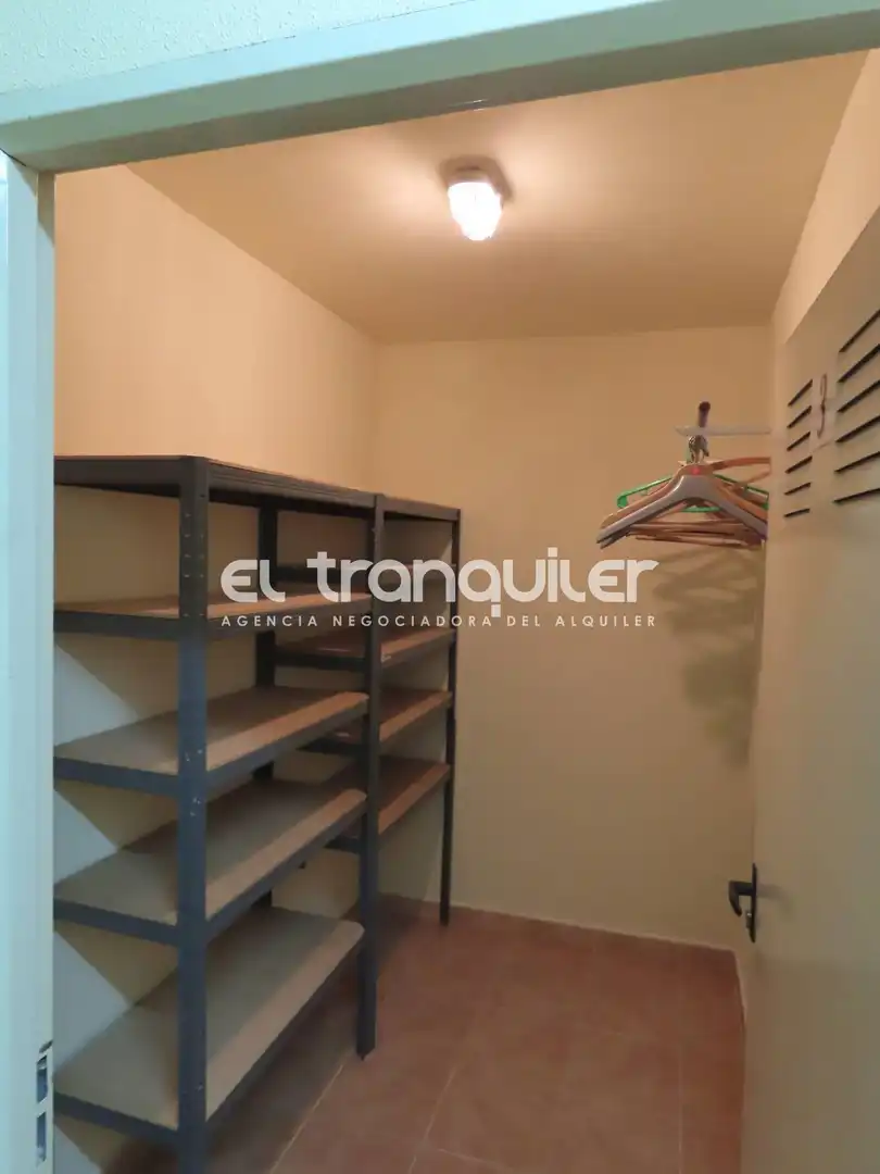 Appartamento con giardino in affitto a Calle Hospital, imagen 20