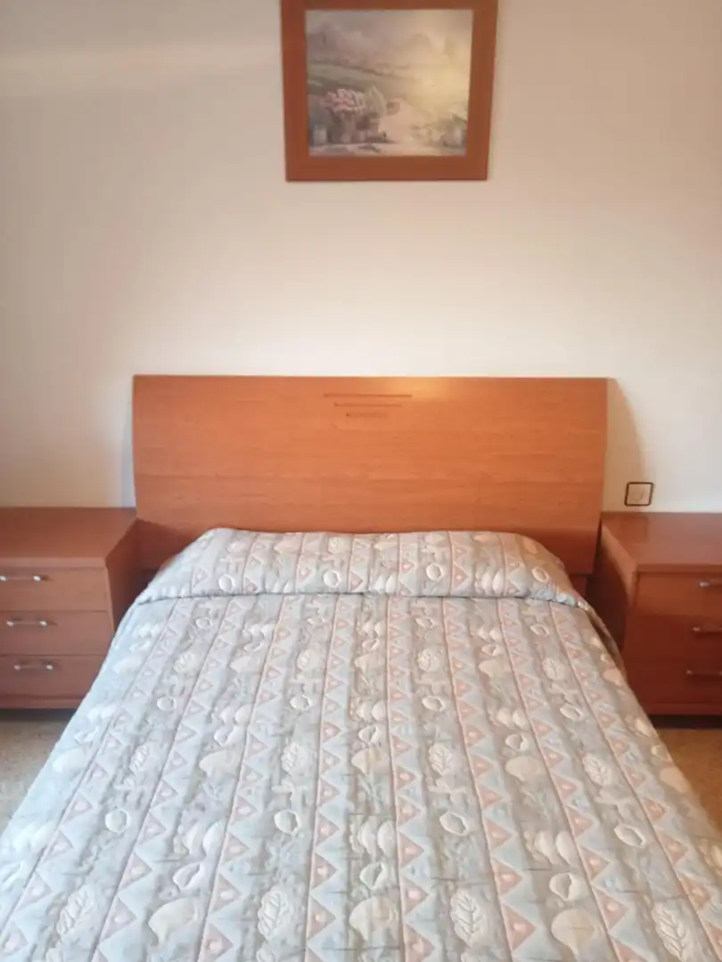 Bedroom of Flat for sale in Valencia  with Air Conditioner, Private garden and Furnished