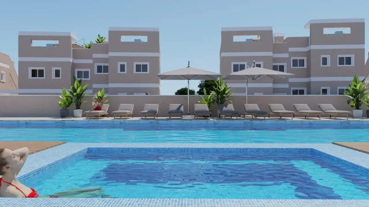 Bungalow con piscina en venta en El Pinar de Campoverde, imagen 2