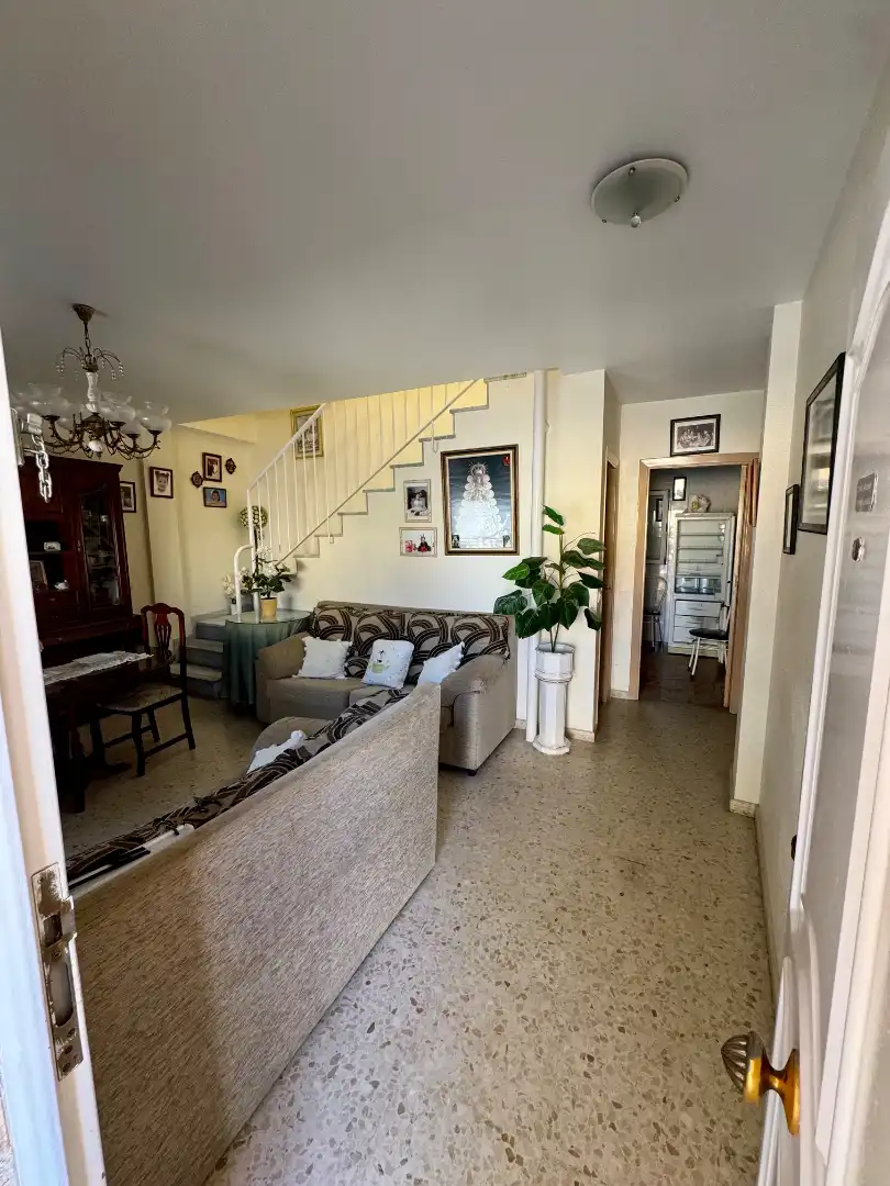 Sala de estar de Casa adosada en venta en Berja con Aire acondicionado, Calefacción y Terraza