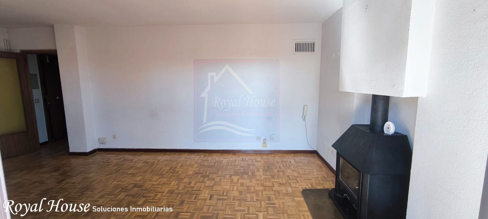 Sala d'estar de Pis en venda en Collado Villalba amb Calefacció, Parquet i Terrassa