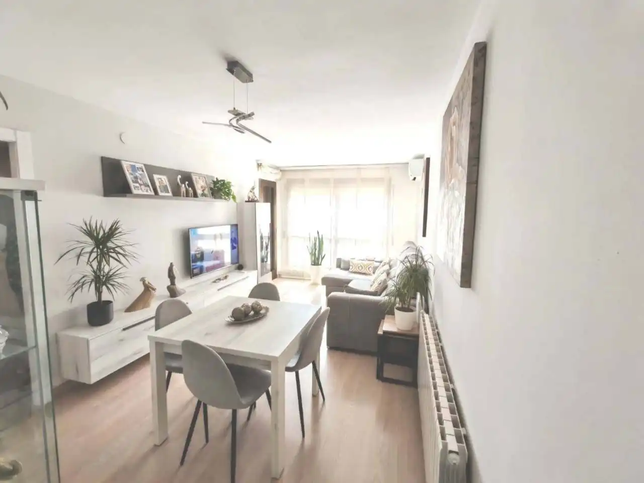 Wohnzimmer von Wohnung zum Verkauf in Badalona mit Klimaanlage, Heizung und Parkett