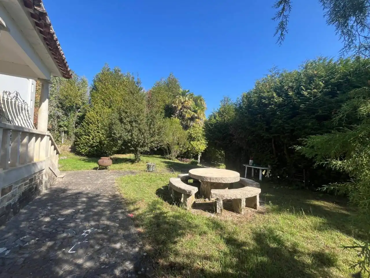 Garden of Houses for sale in Santiago de Compostela   with Heating, Private garden and Parquet flooring