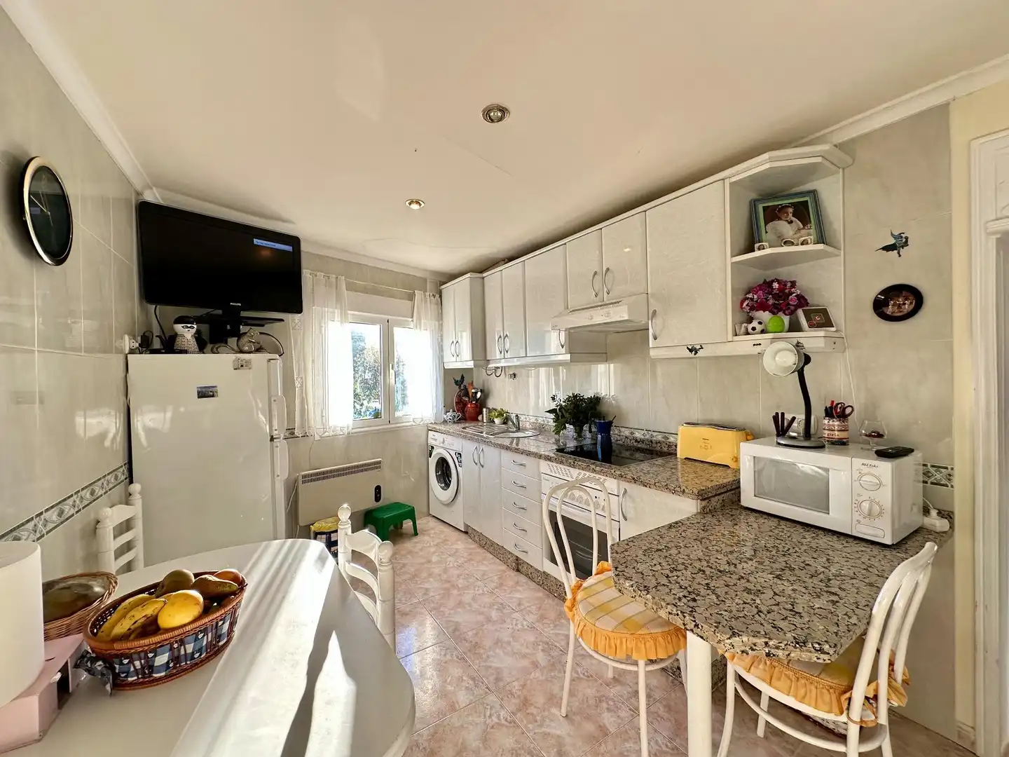 Küche von Country house zum Verkauf in Carucedo mit Heizung, Privatgarten und Abstellraum