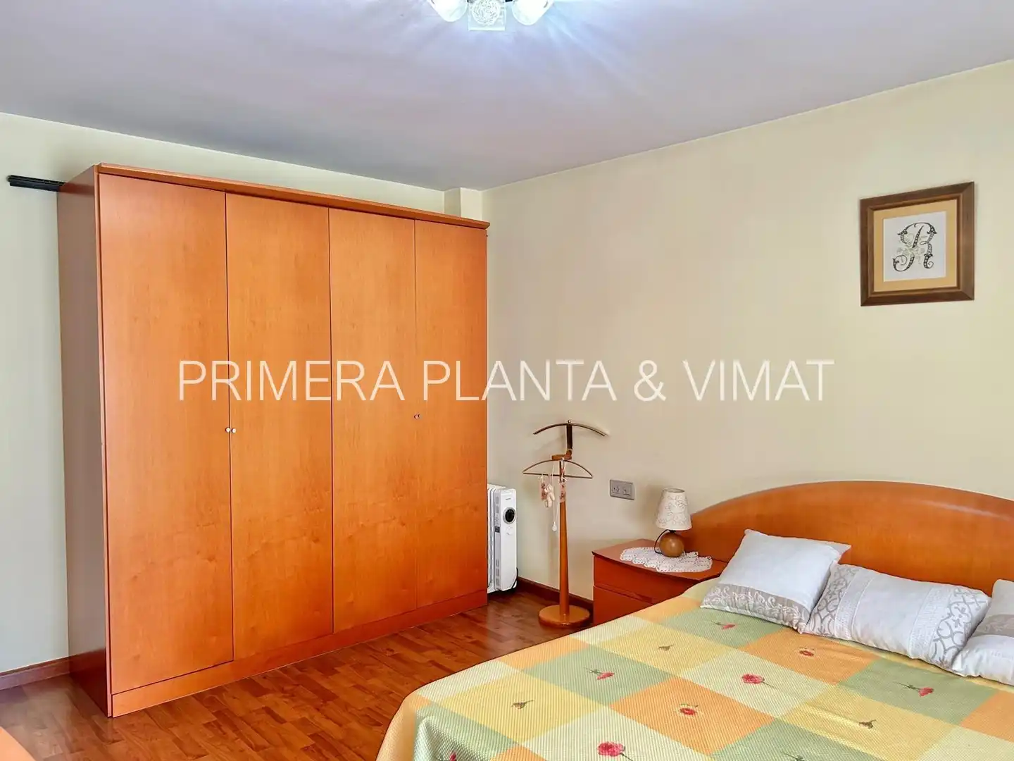 Schlafzimmer von Wohnung zum Verkauf in Mataró mit Heizung und Balkon